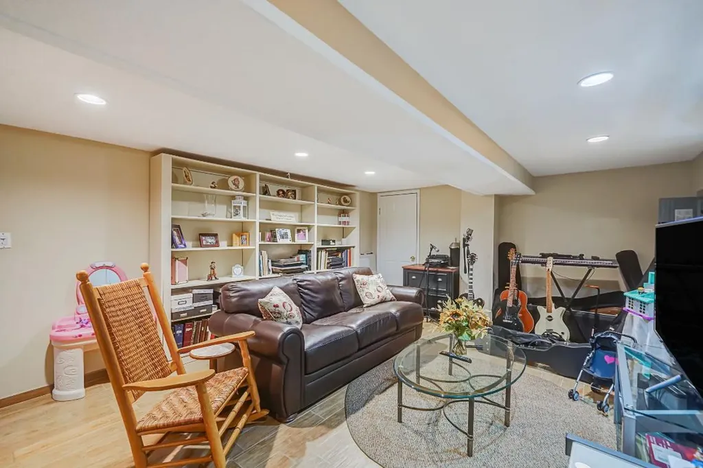 126 77th Street Brooklyn NY 11209
