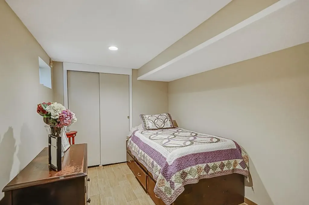 126 77th Street Brooklyn NY 11209