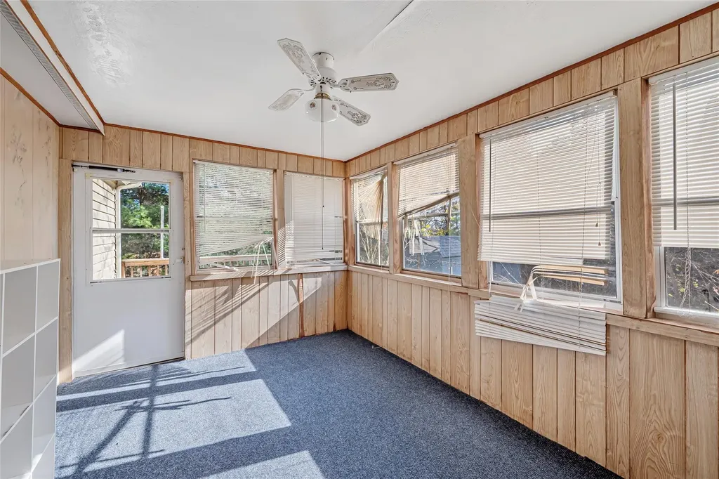 18/20 Wolfe Drive Spring Valley NY 10977