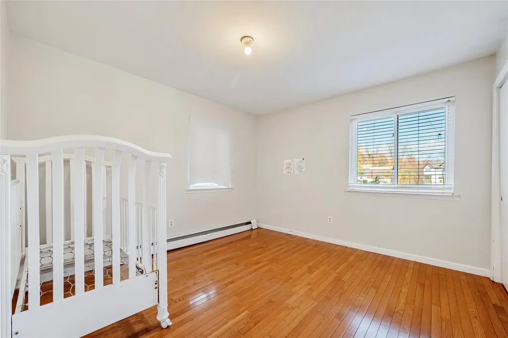 18/20 Wolfe Drive Spring Valley NY 10977