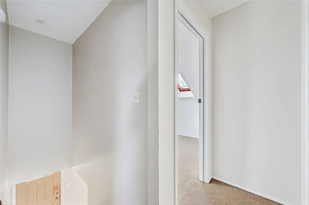 18/20 Wolfe Drive Spring Valley NY 10977