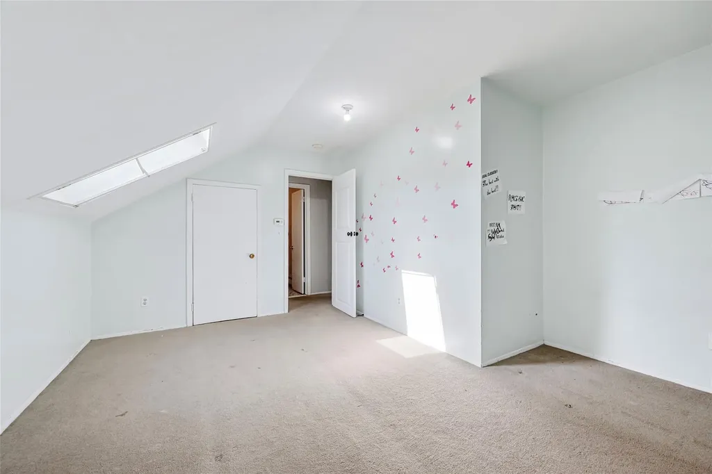 18/20 Wolfe Drive Spring Valley NY 10977