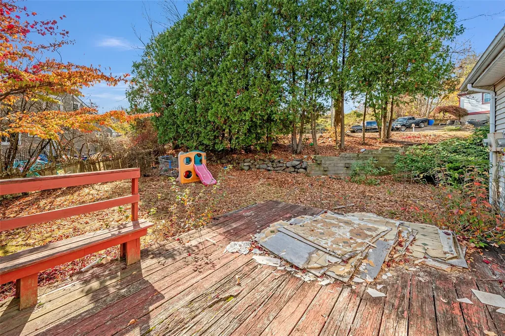 18/20 Wolfe Drive Spring Valley NY 10977