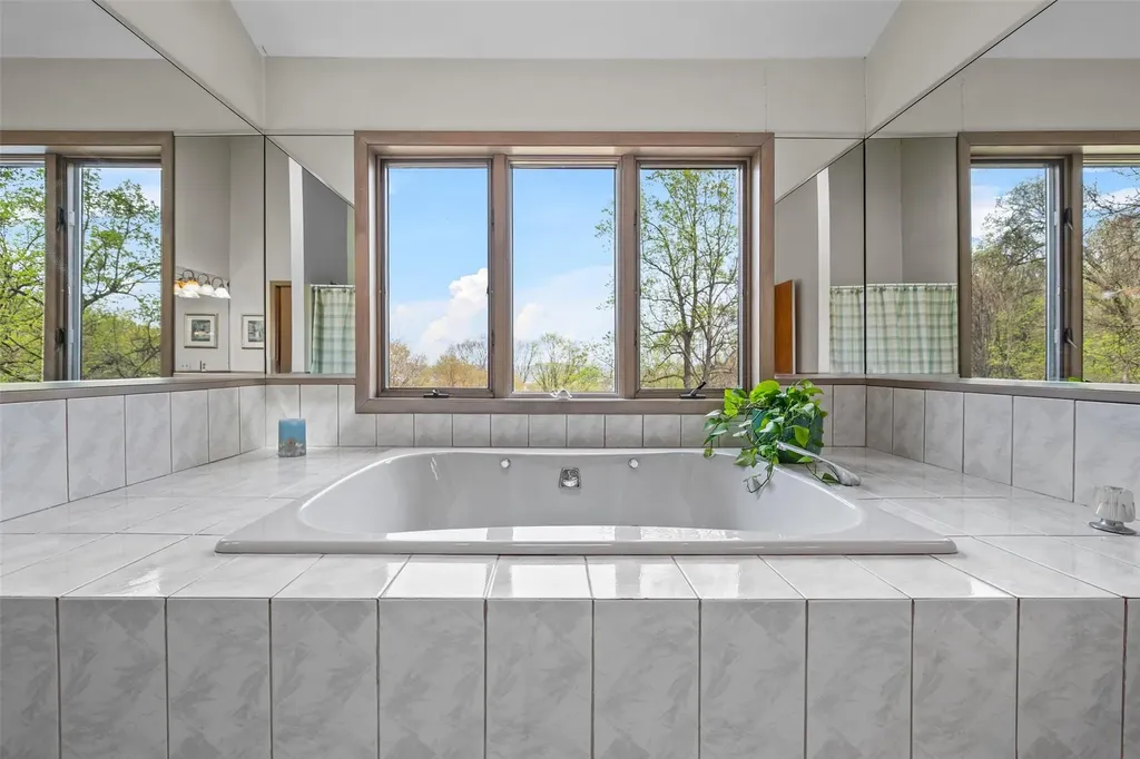 38 Ridgetop Drive Tomkins Cove NY 10986