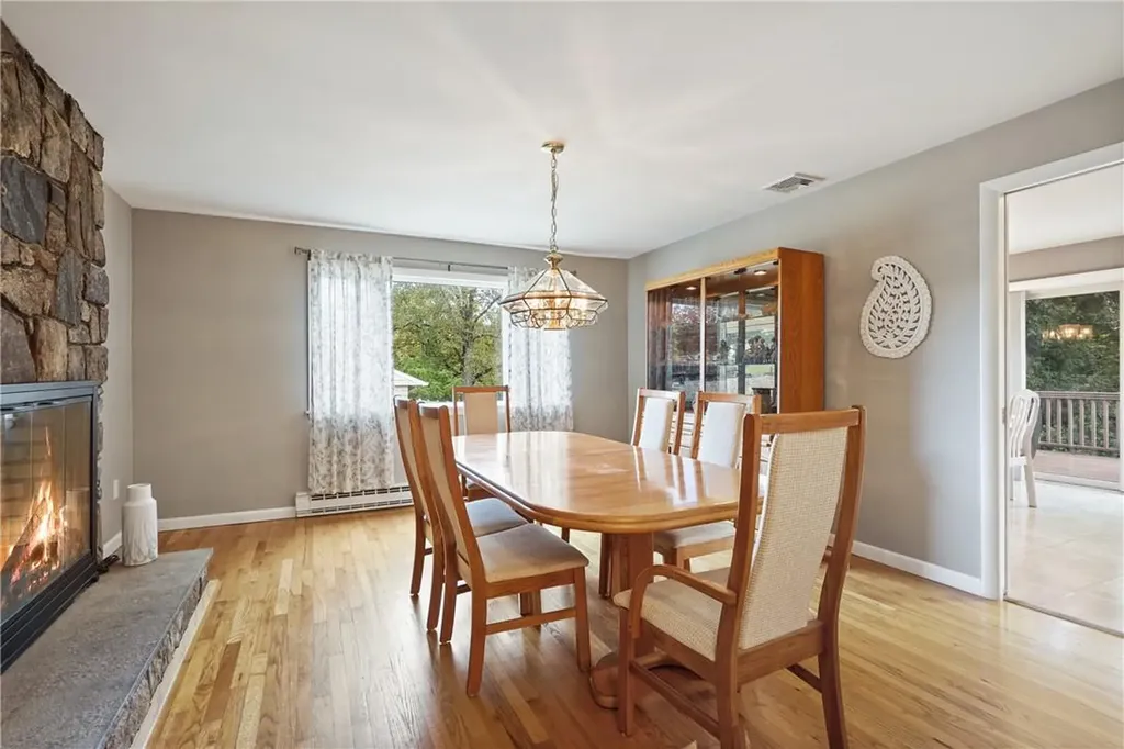 28 Perch Drive Mahopac NY 10541