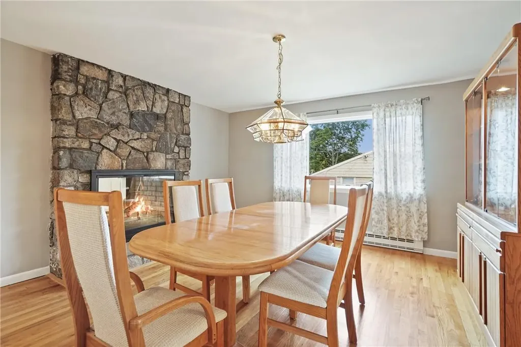 28 Perch Drive Mahopac NY 10541