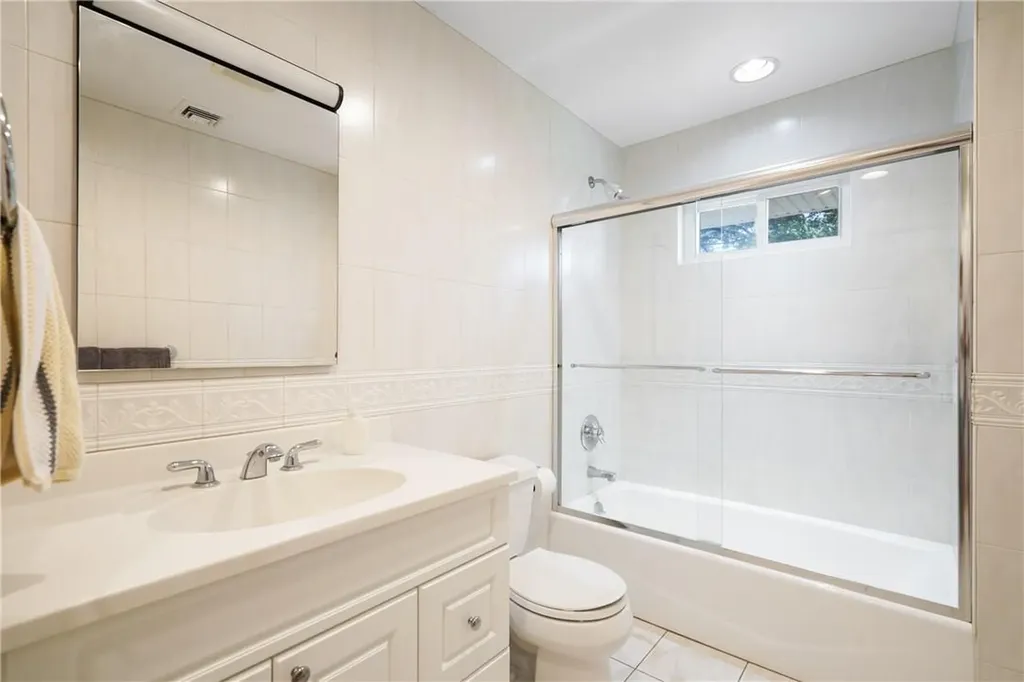 28 Perch Drive Mahopac NY 10541