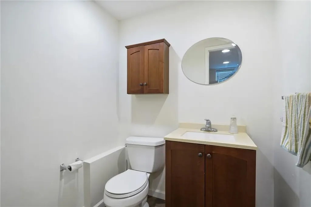 28 Perch Drive Mahopac NY 10541