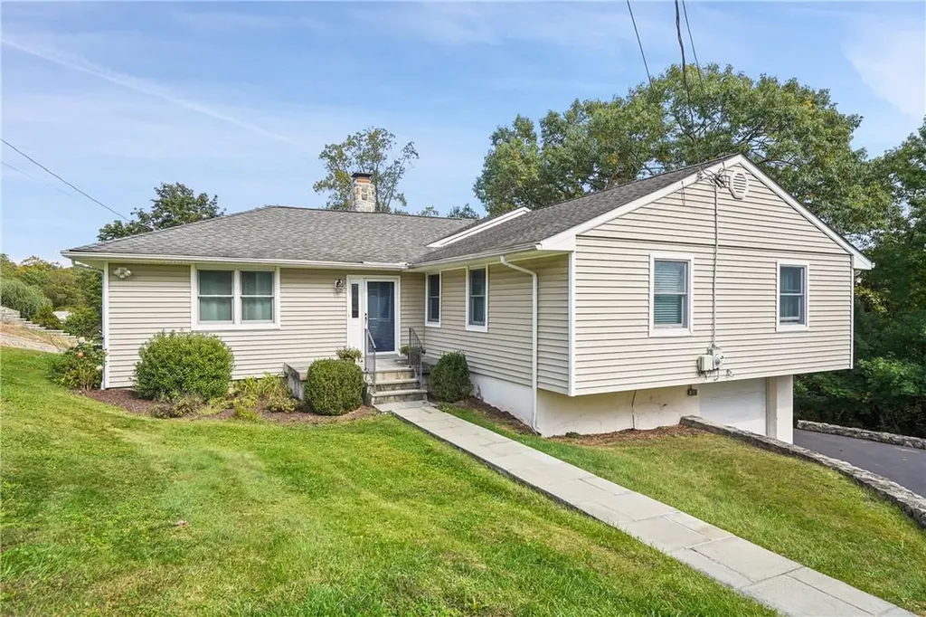 28 Perch Drive Mahopac NY 10541