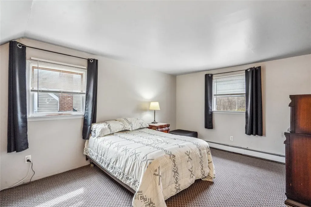 281 Meadowbrook Road Merrick NY 11566