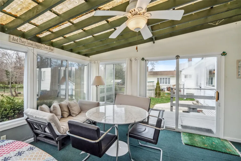 281 Meadowbrook Road Merrick NY 11566