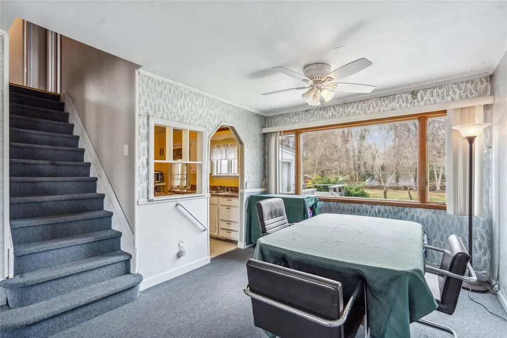 281 Meadowbrook Road Merrick NY 11566