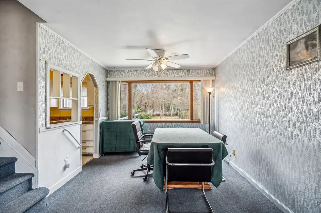 281 Meadowbrook Road Merrick NY 11566