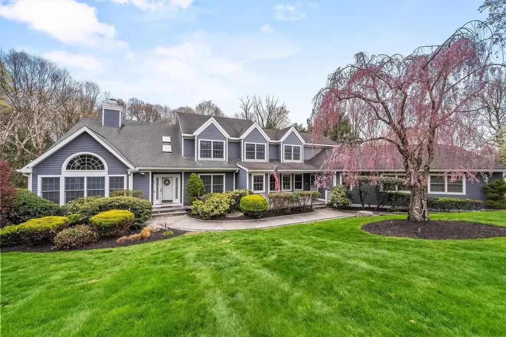40 Watergate Drive Amawalk NY 10501