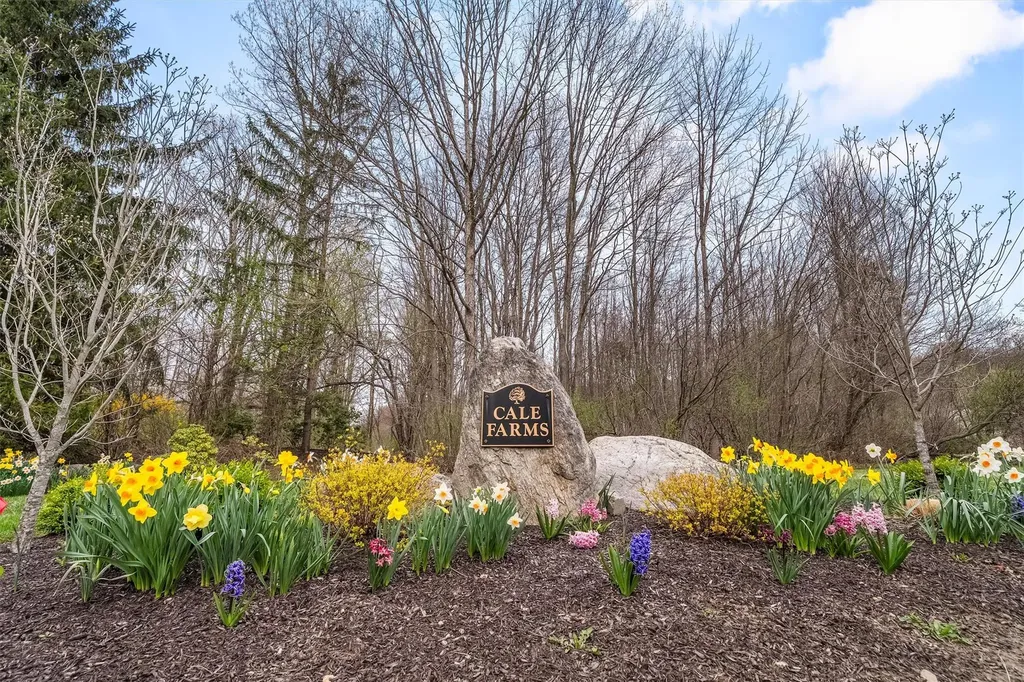 40 Watergate Drive Amawalk NY 10501