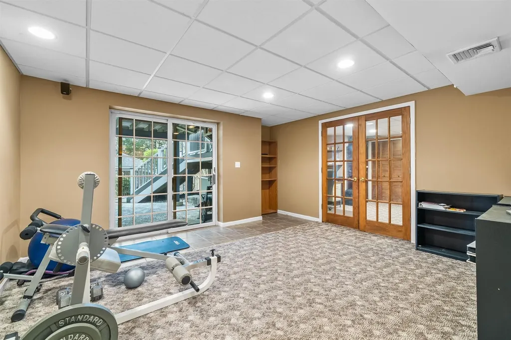 40 Watergate Drive Amawalk NY 10501