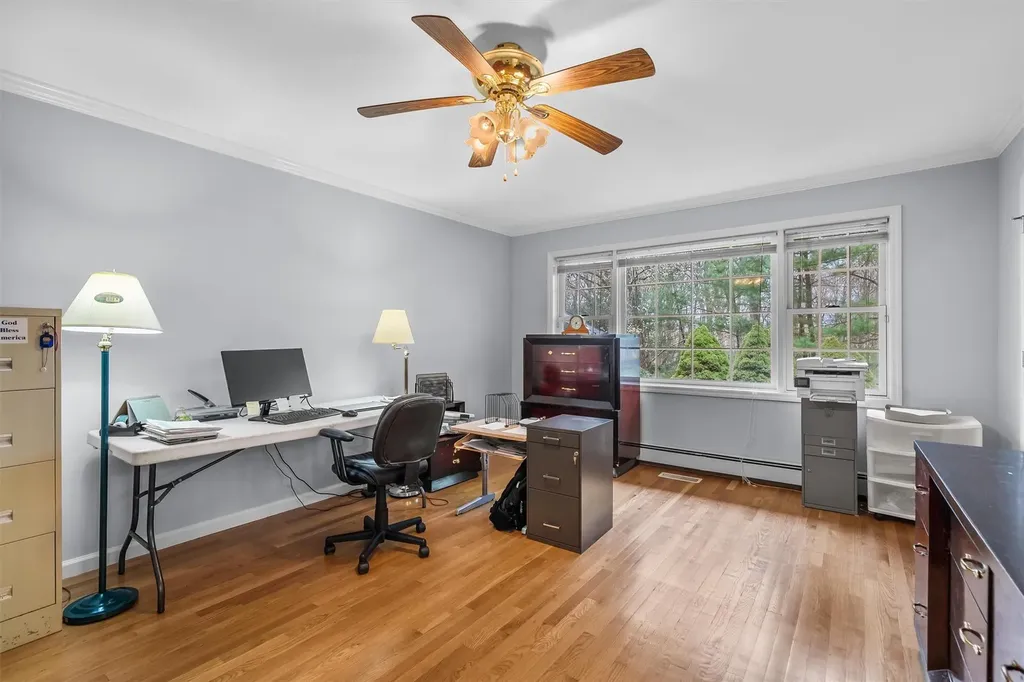 40 Watergate Drive Amawalk NY 10501