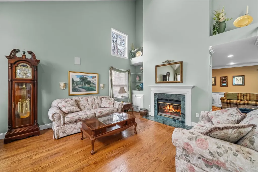 40 Watergate Drive Amawalk NY 10501