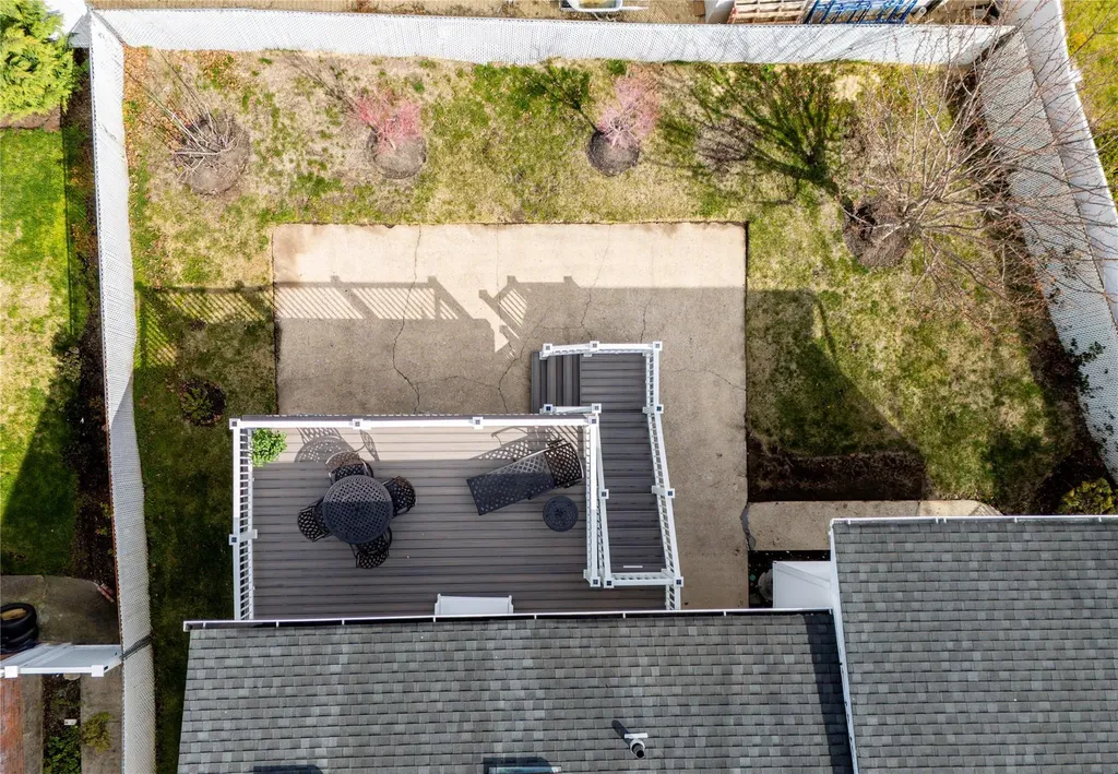 1001 Green Place Baldwin NY 11510