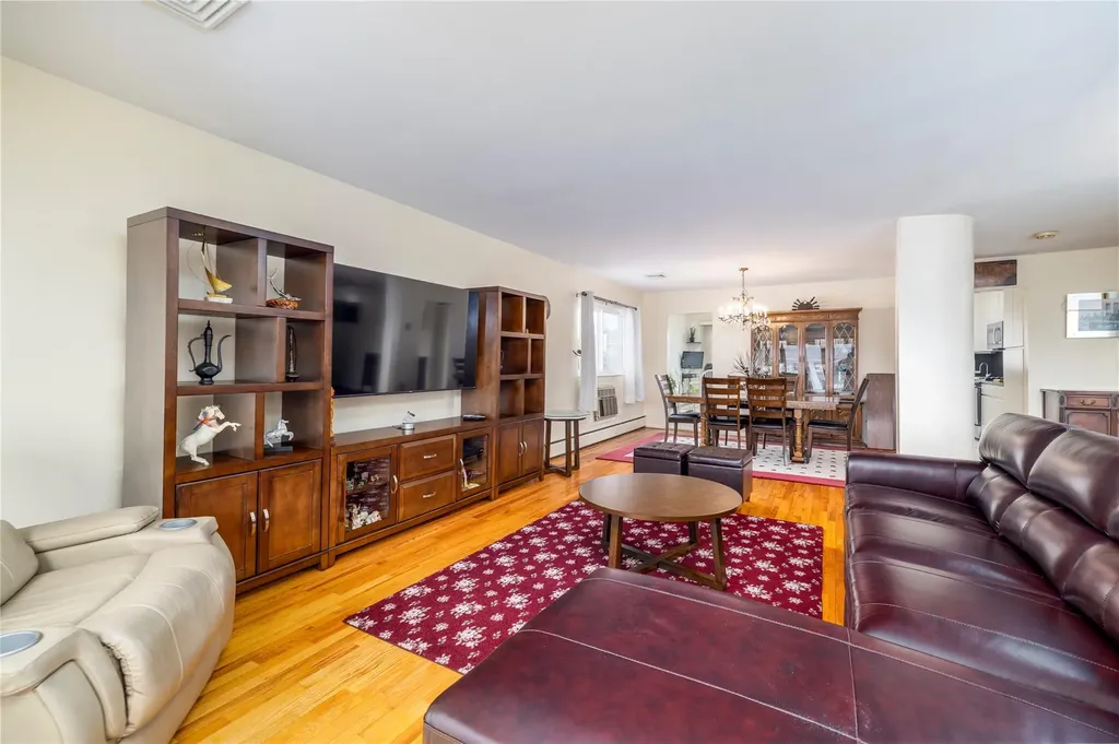 1001 Green Place Baldwin NY 11510