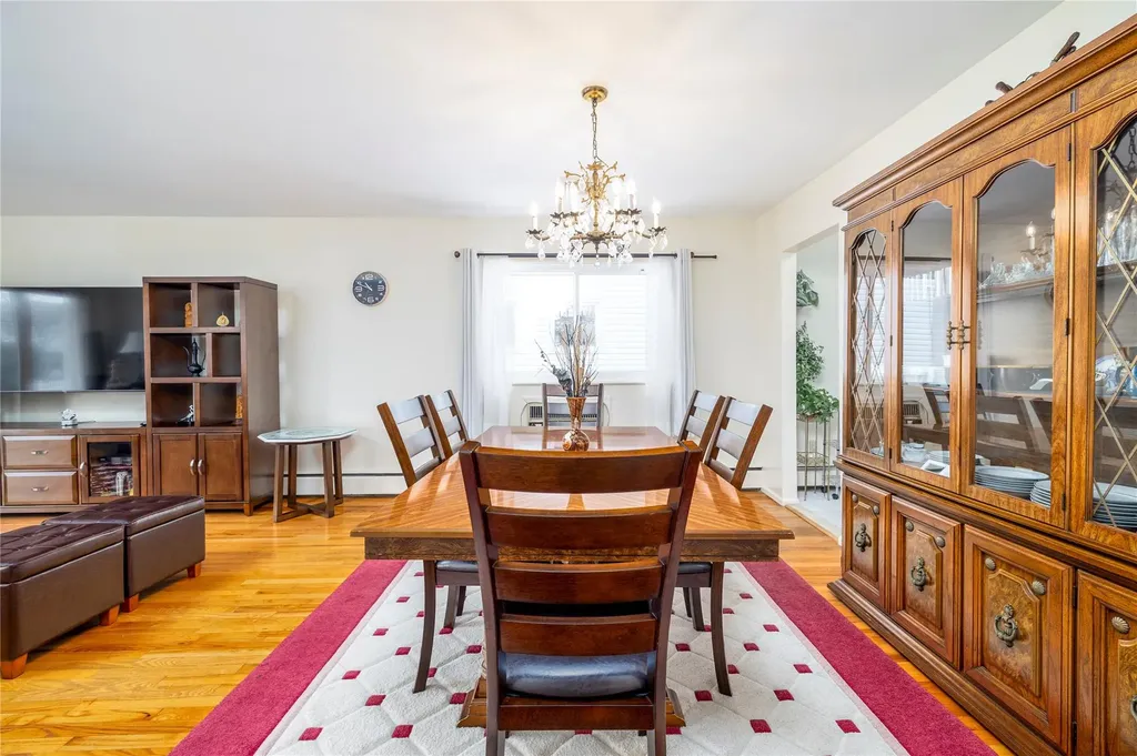 1001 Green Place Baldwin NY 11510
