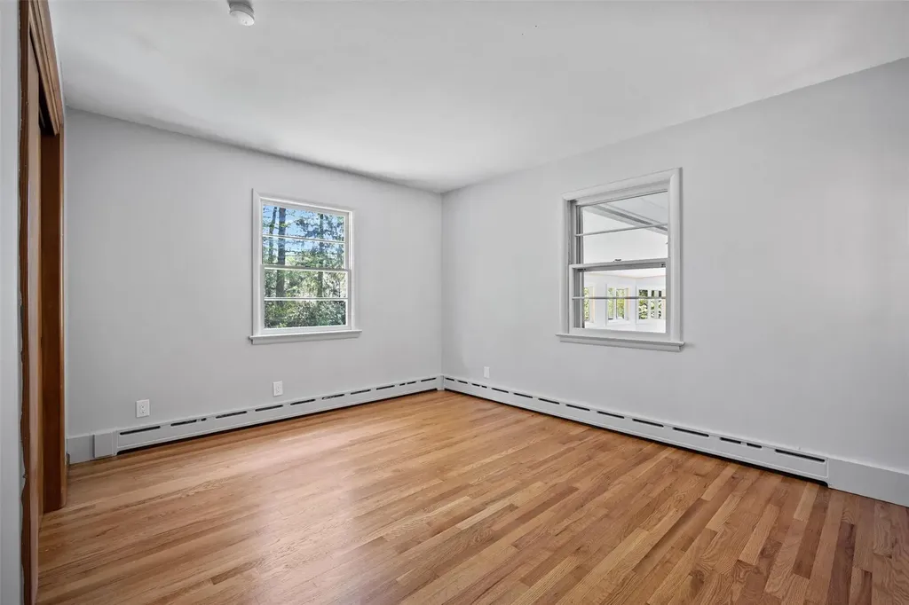 548 Creek Road Poughkeepsie NY 12601