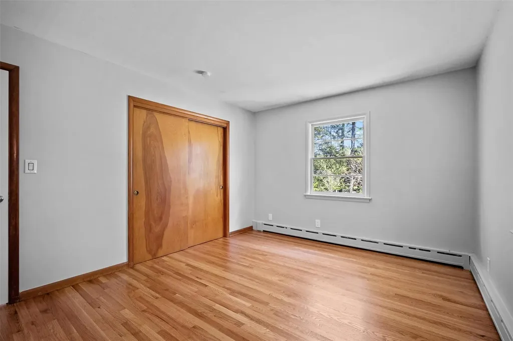 548 Creek Road Poughkeepsie NY 12601