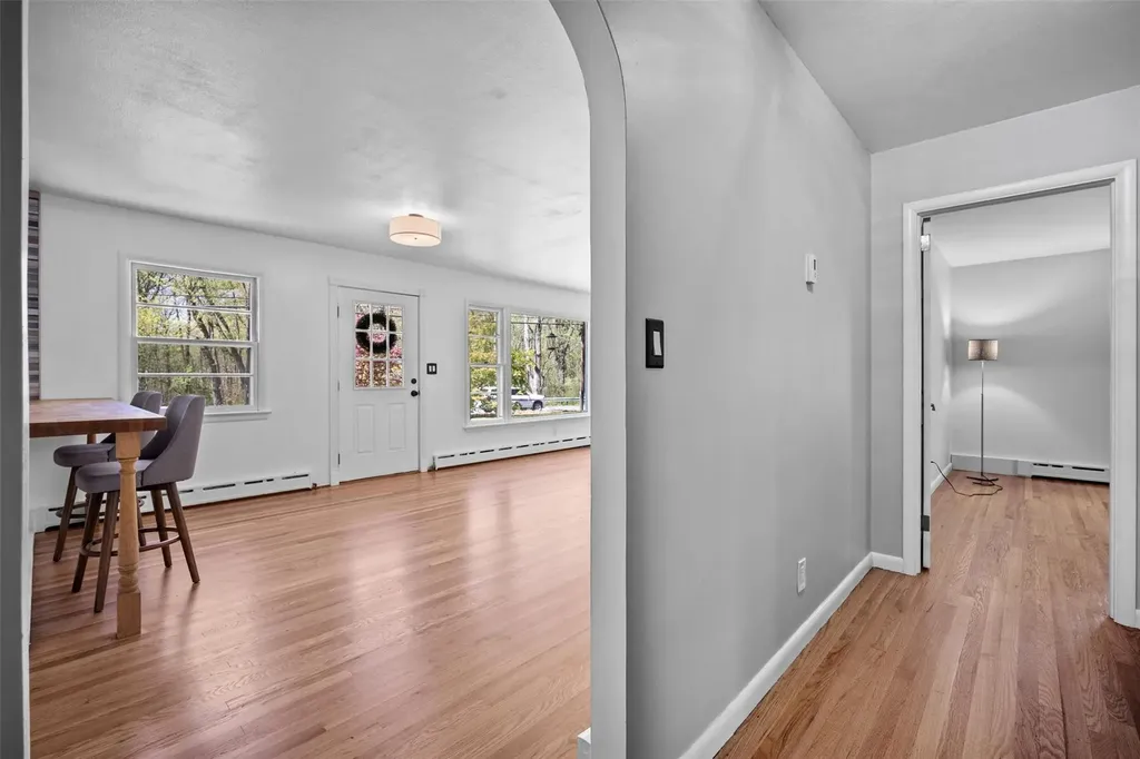 548 Creek Road Poughkeepsie NY 12601
