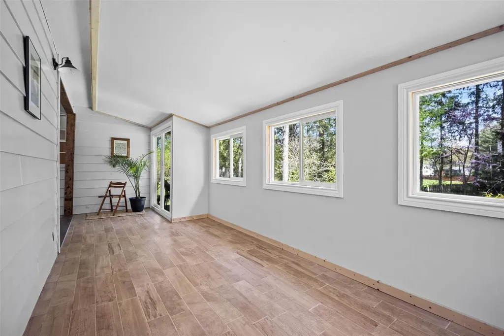 548 Creek Road Poughkeepsie NY 12601