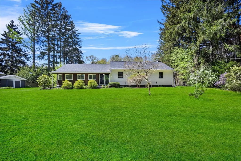 548 Creek Road Poughkeepsie NY 12601