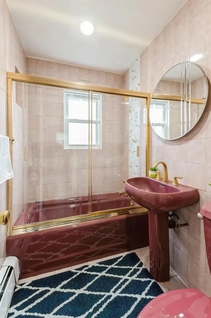 186 Stuart Road Valley Stream NY 11581