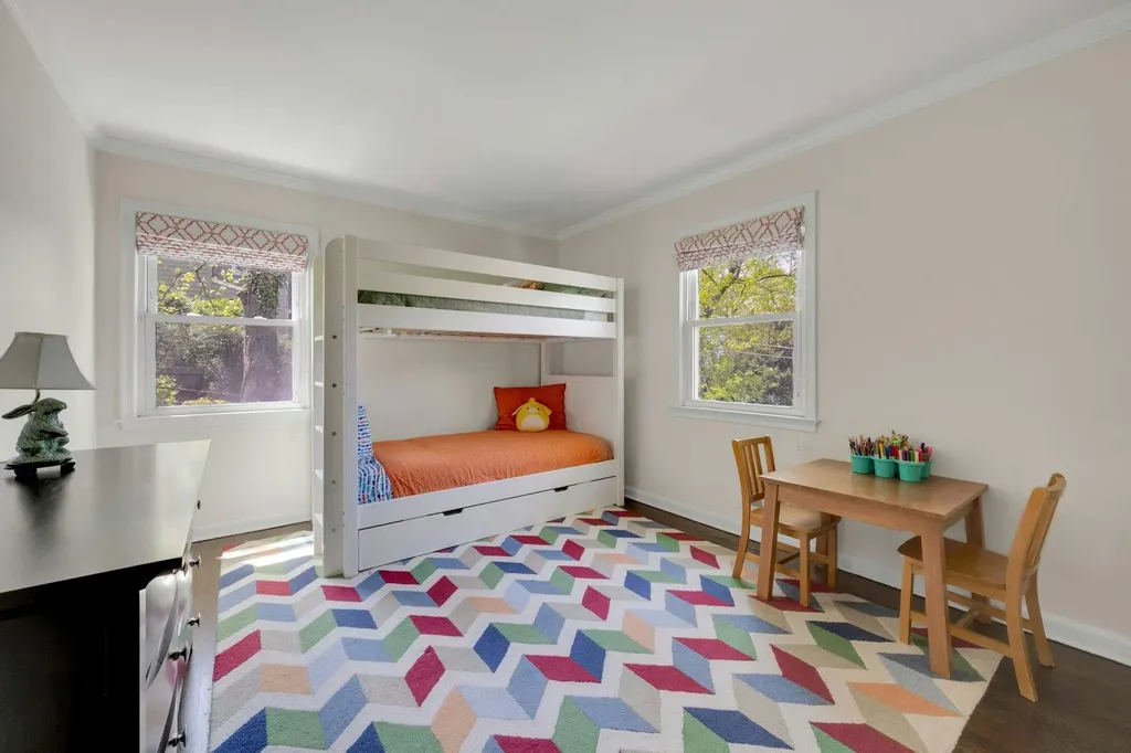 737 Forest Avenue Larchmont NY 10538
