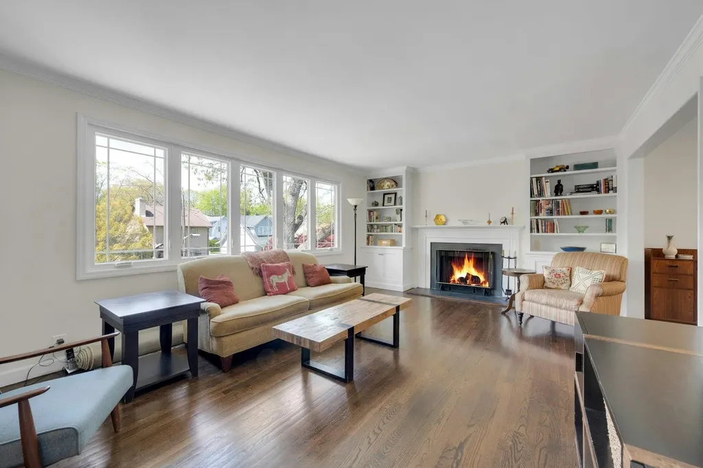 737 Forest Avenue Larchmont NY 10538