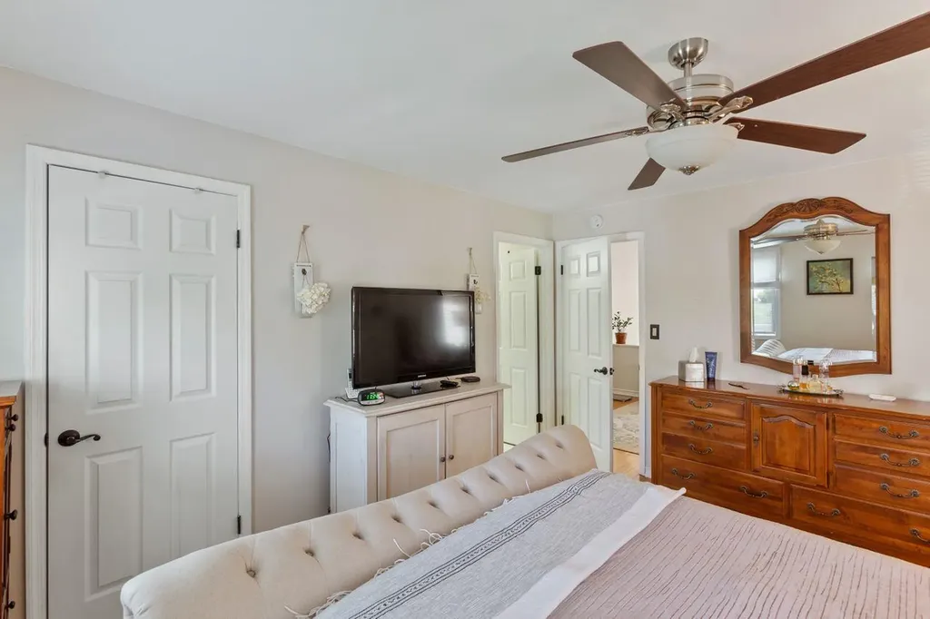 138 Fields Lane Peekskill NY 10566