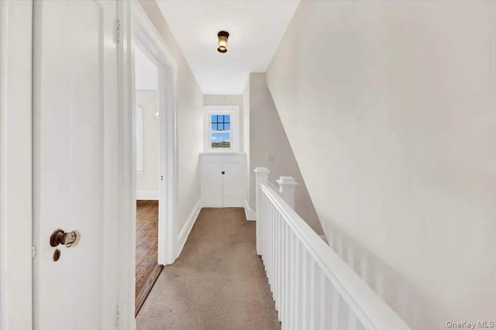 12 Pilgrim Avenue Yonkers NY 10710
