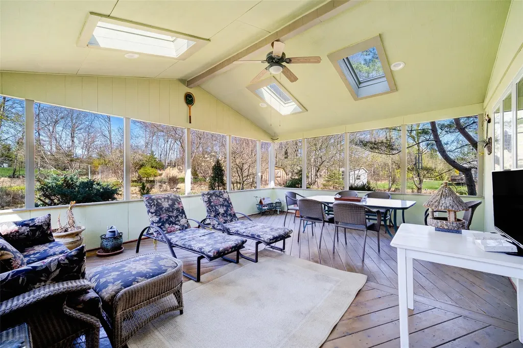 4 Baker Lane Suffern NY 10901