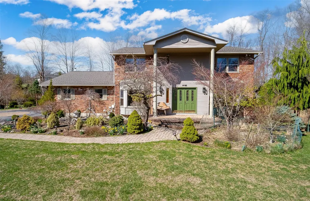 4 Baker Lane Suffern NY 10901