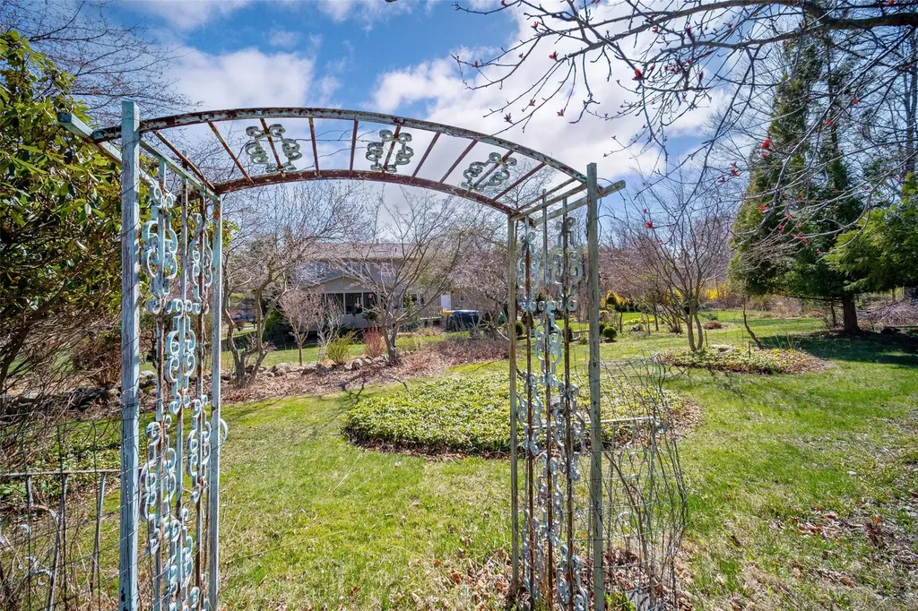 4 Baker Lane Suffern NY 10901