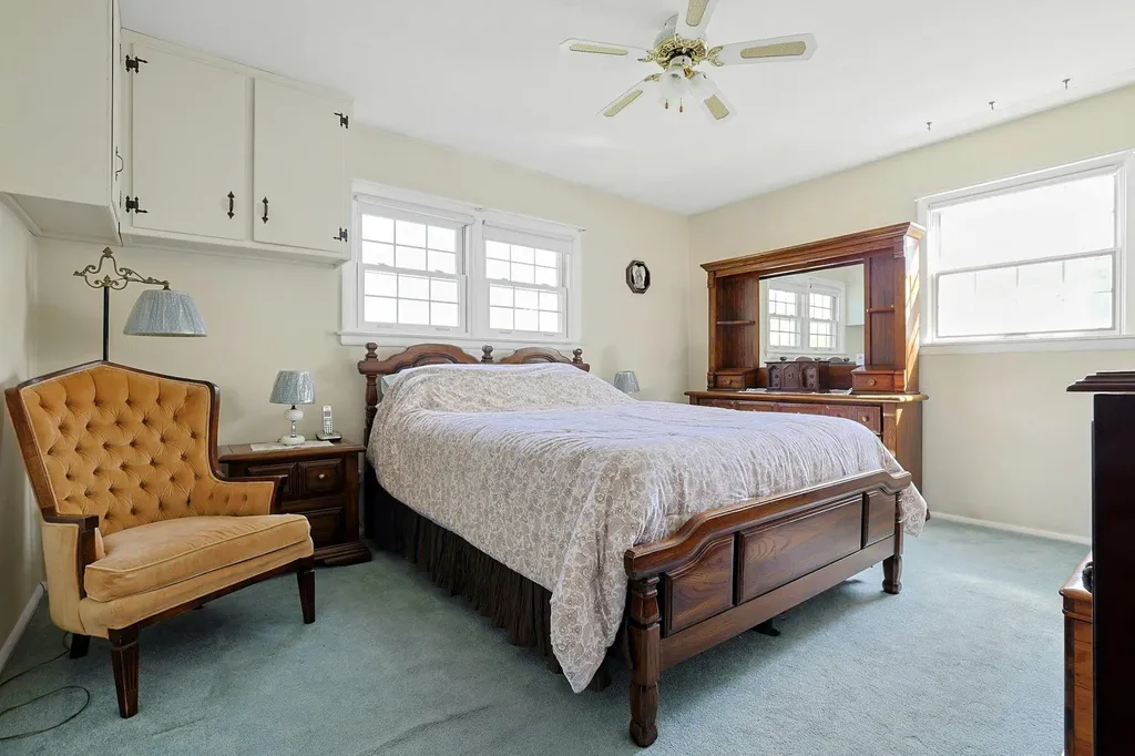10 Oak Street Garnerville NY 10923