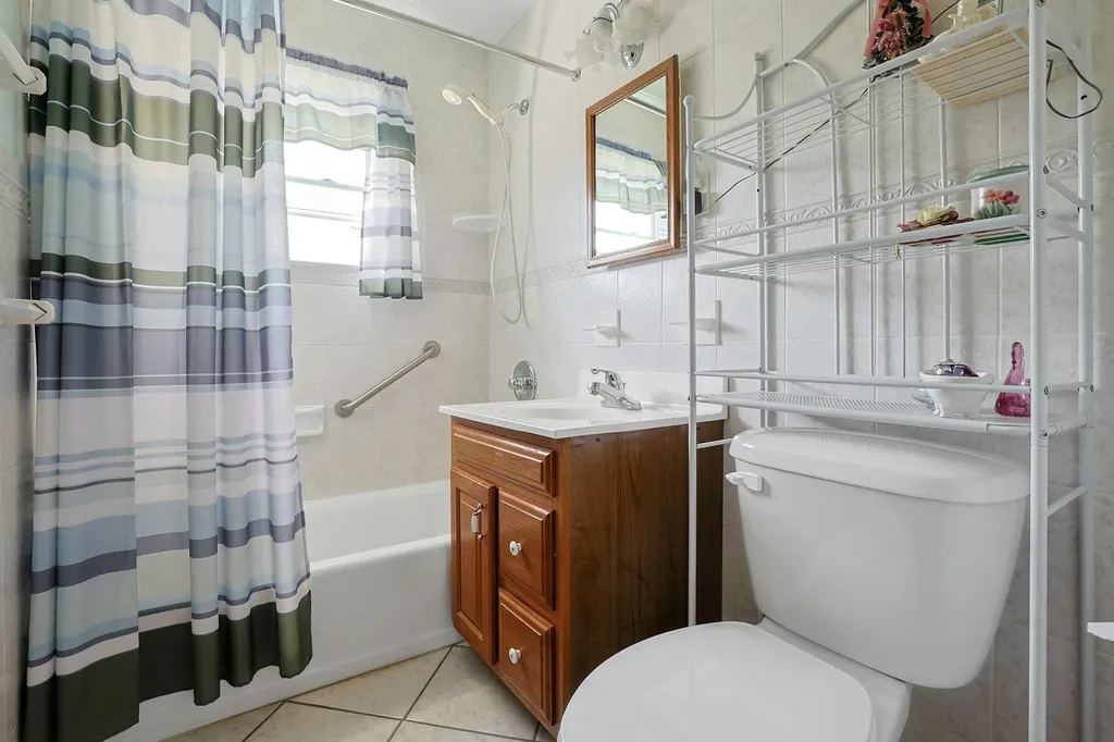 10 Oak Street Garnerville NY 10923