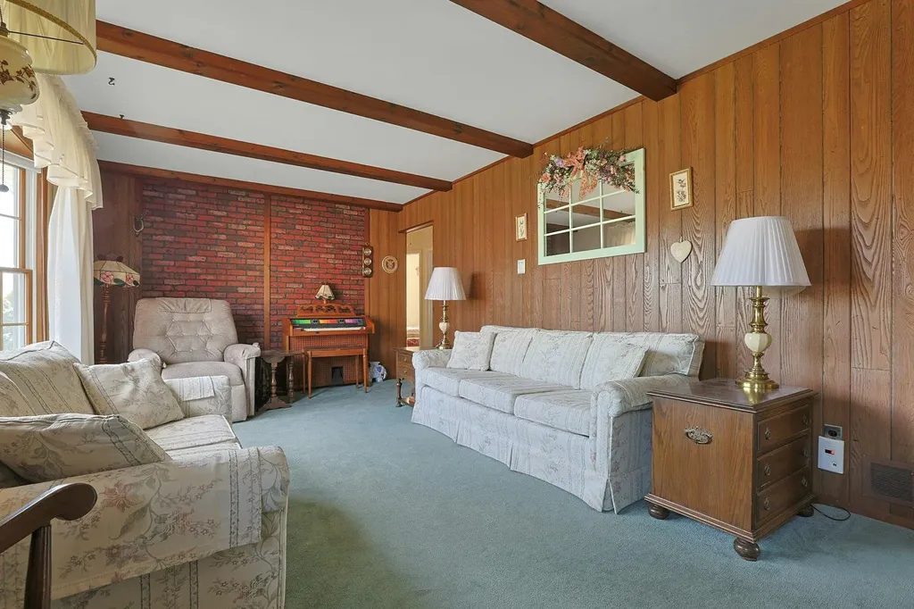 10 Oak Street Garnerville NY 10923