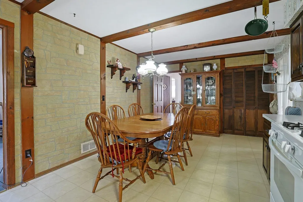 10 Oak Street Garnerville NY 10923