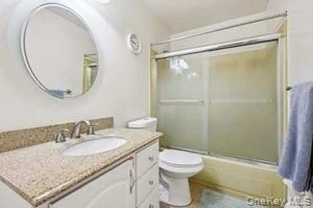 14 Westlyn Drive Bardonia NY 10954