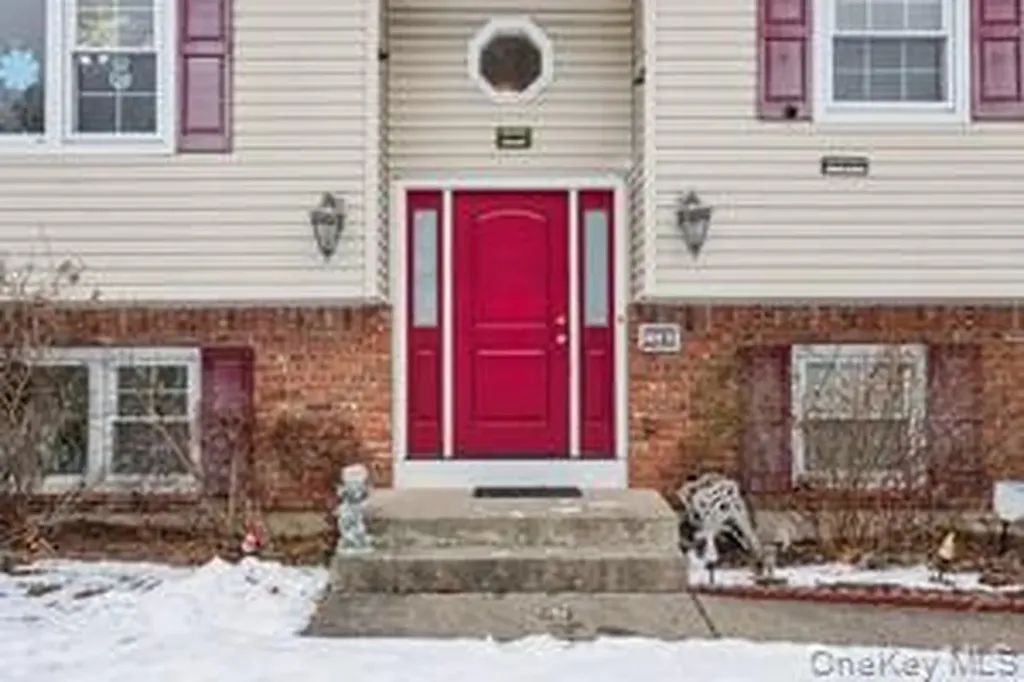 14 Westlyn Drive Bardonia NY 10954
