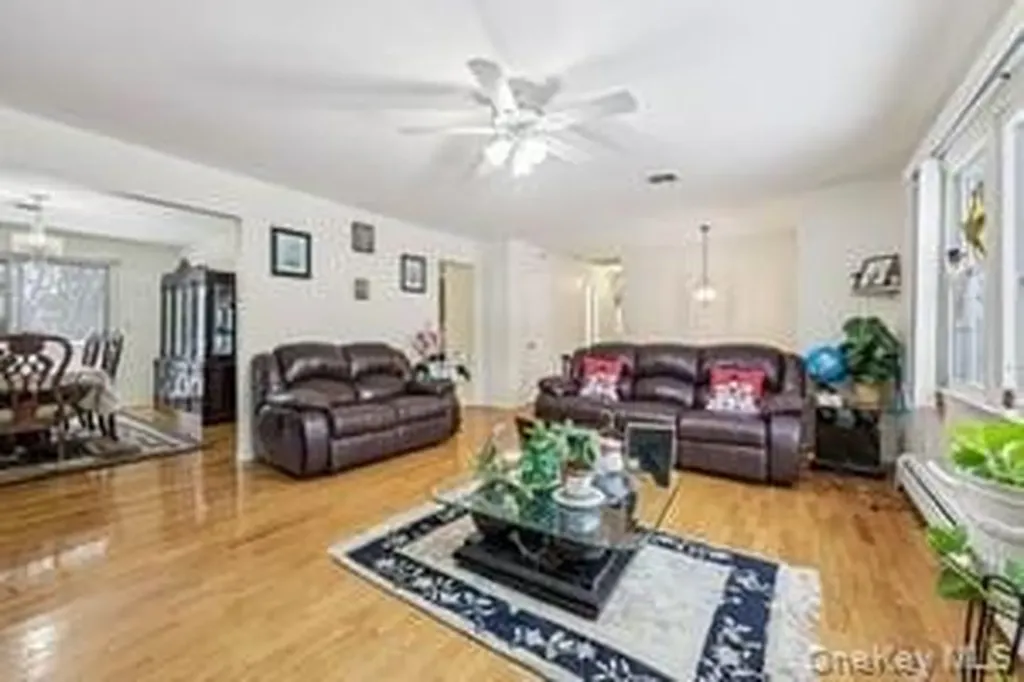 14 Westlyn Drive Bardonia NY 10954