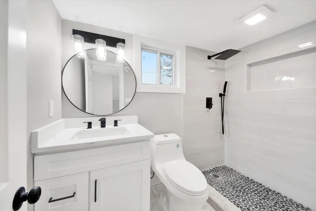 62 Ogden Road West Islip NY 11795