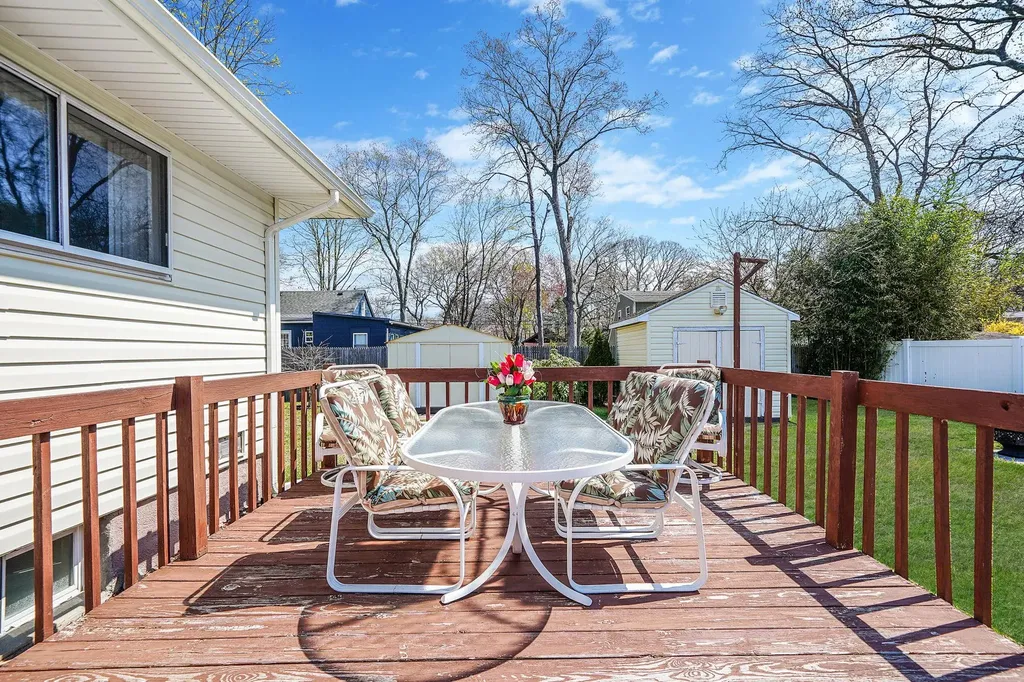 89 Alder Drive Mastic Beach NY 11951