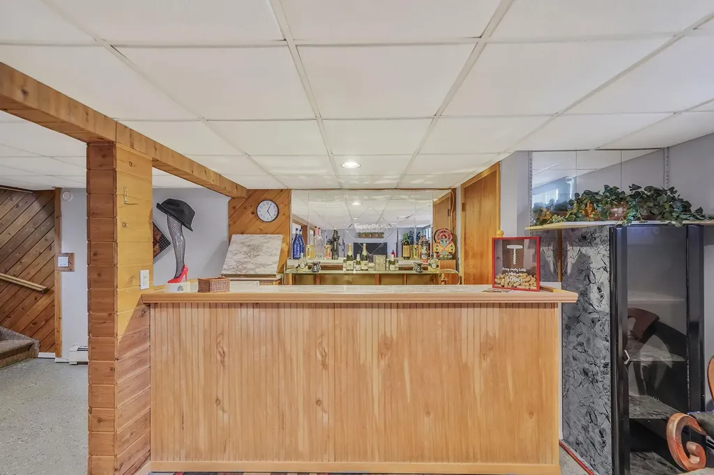 89 Alder Drive Mastic Beach NY 11951