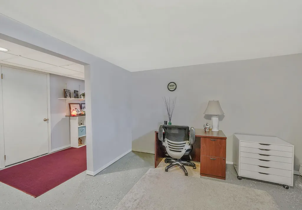 89 Alder Drive Mastic Beach NY 11951