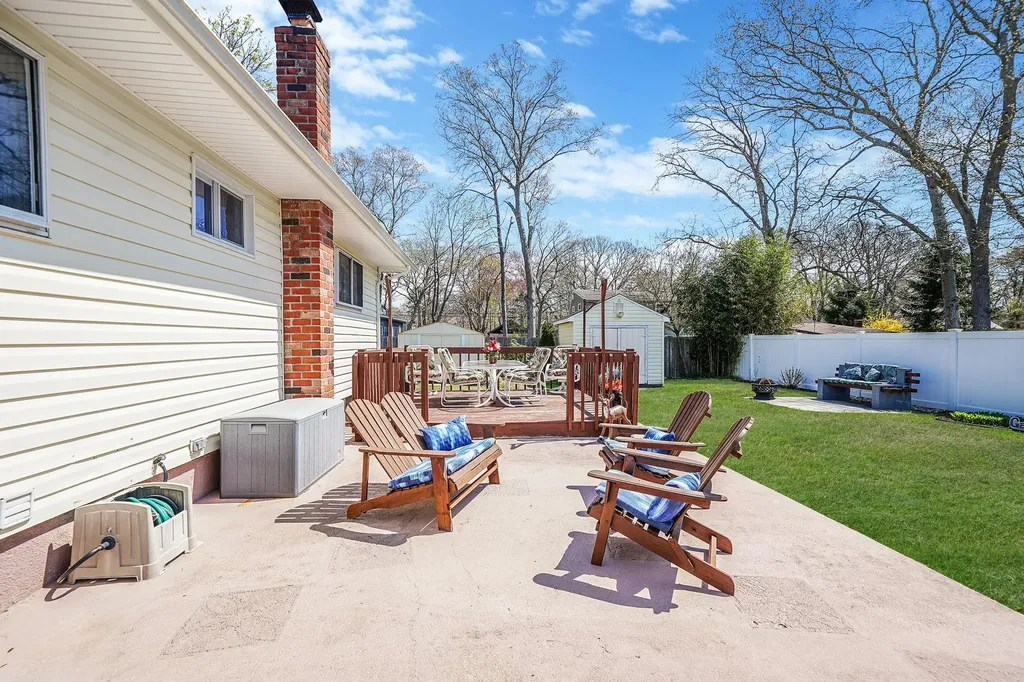 89 Alder Drive Mastic Beach NY 11951